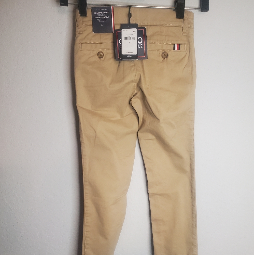 4 pair of name brand boy pant hilfiger, polo,Oshkosh and luck brands size 5